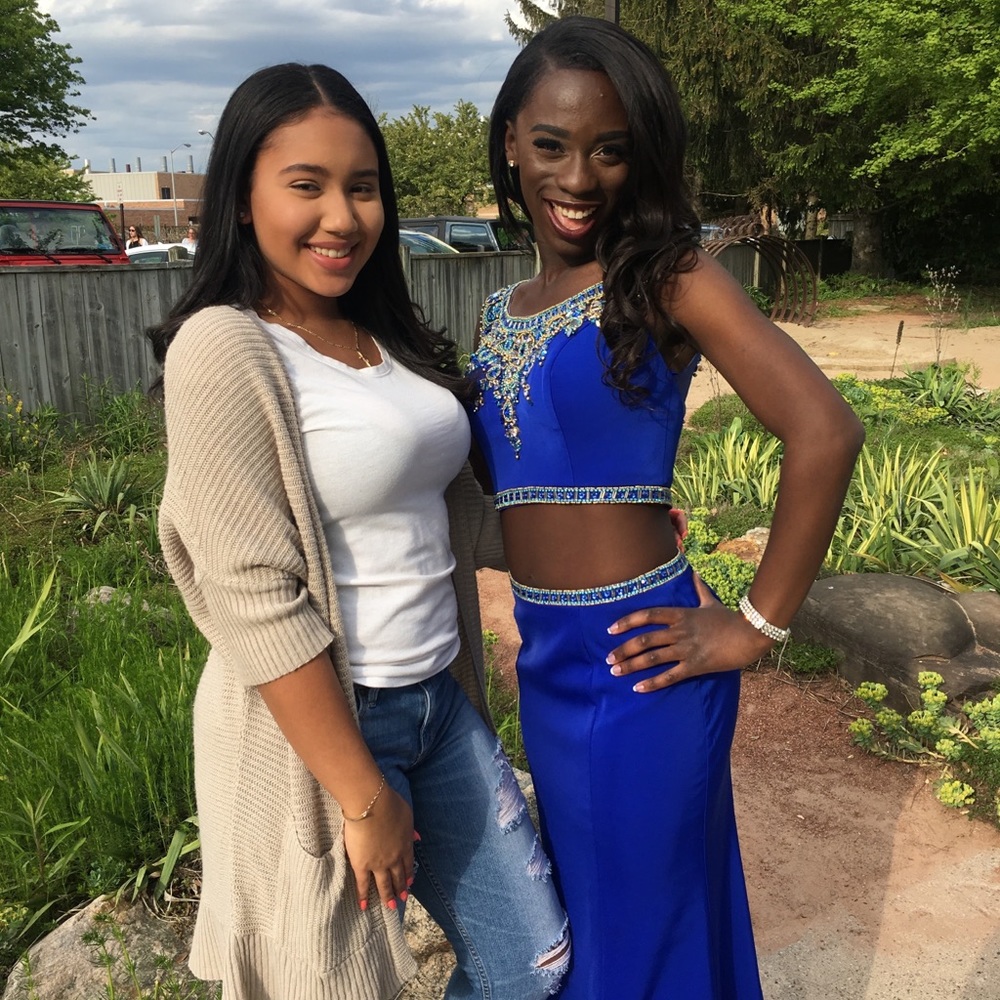 Beautiful Royal Blue 2 piece gown